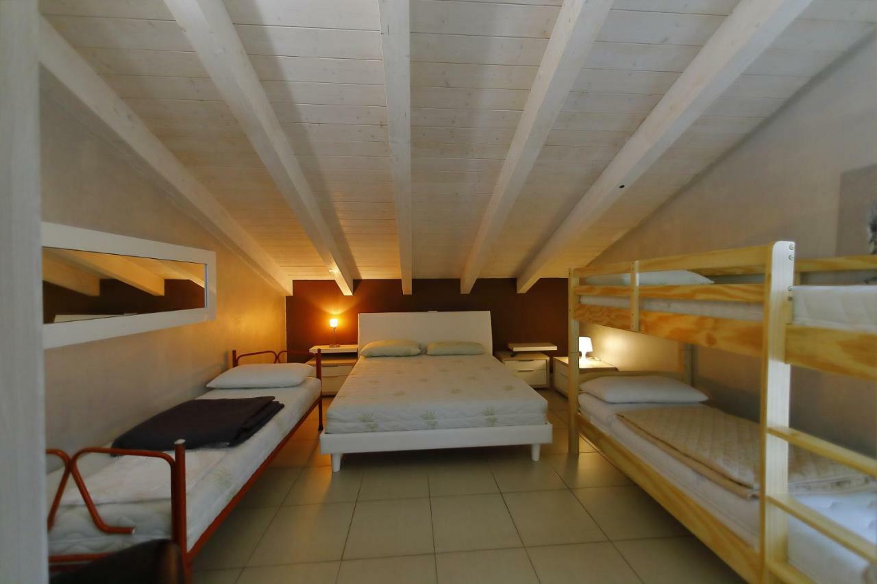Nuovo Laghetto Del Frassino Hotel Peschiera del Garda Bagian luar foto