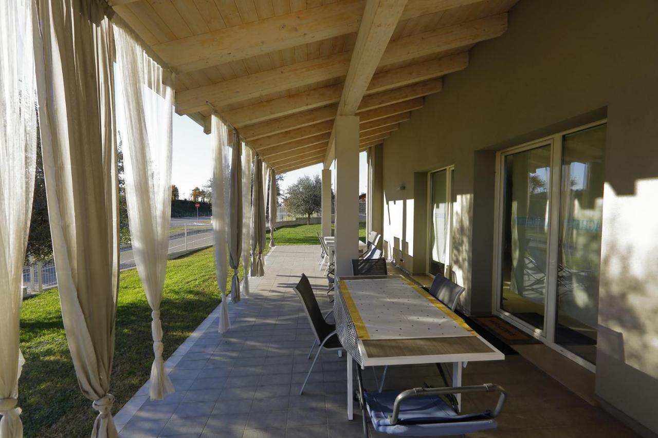 Nuovo Laghetto Del Frassino Hotel Peschiera del Garda Bagian luar foto