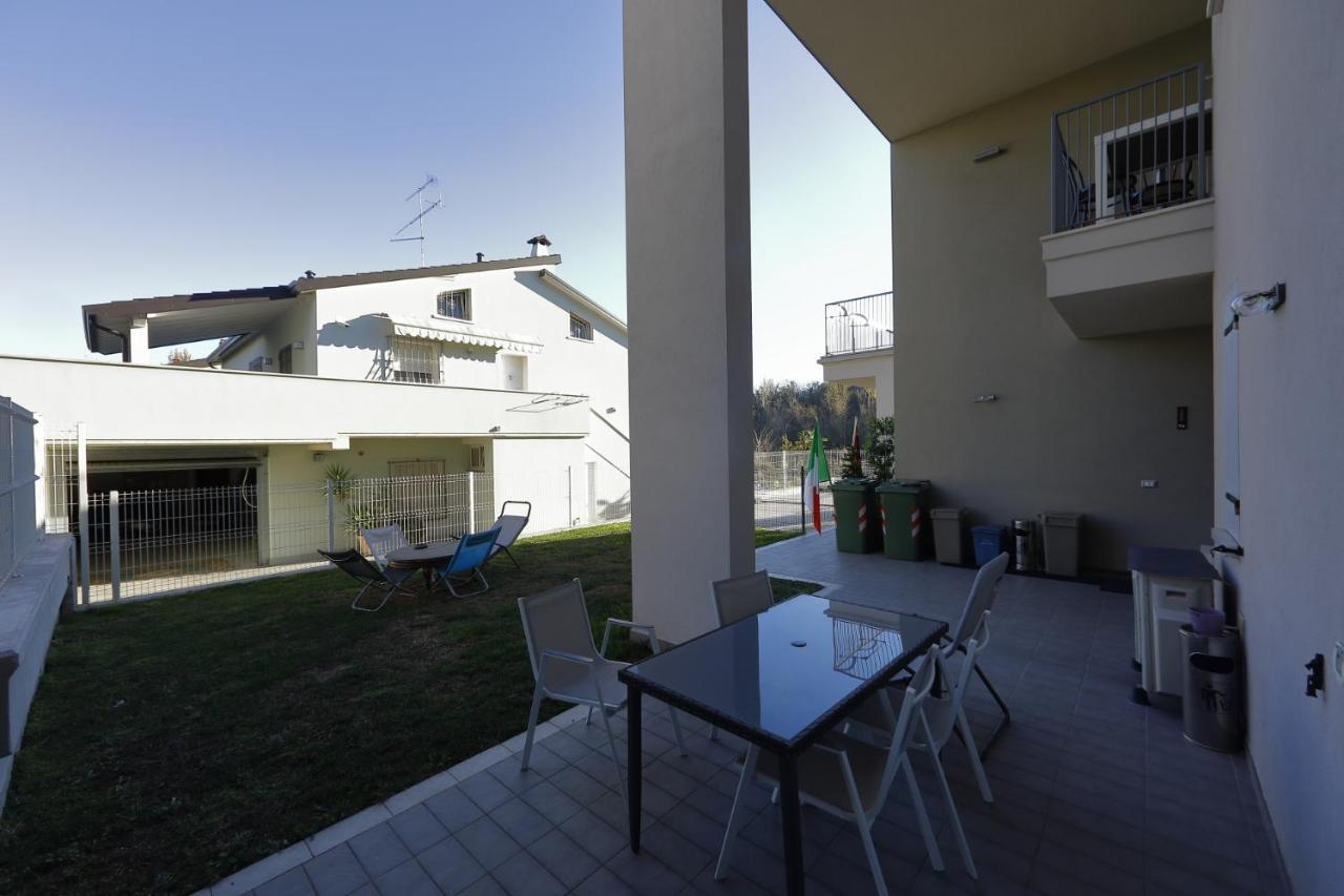Nuovo Laghetto Del Frassino Hotel Peschiera del Garda Bagian luar foto